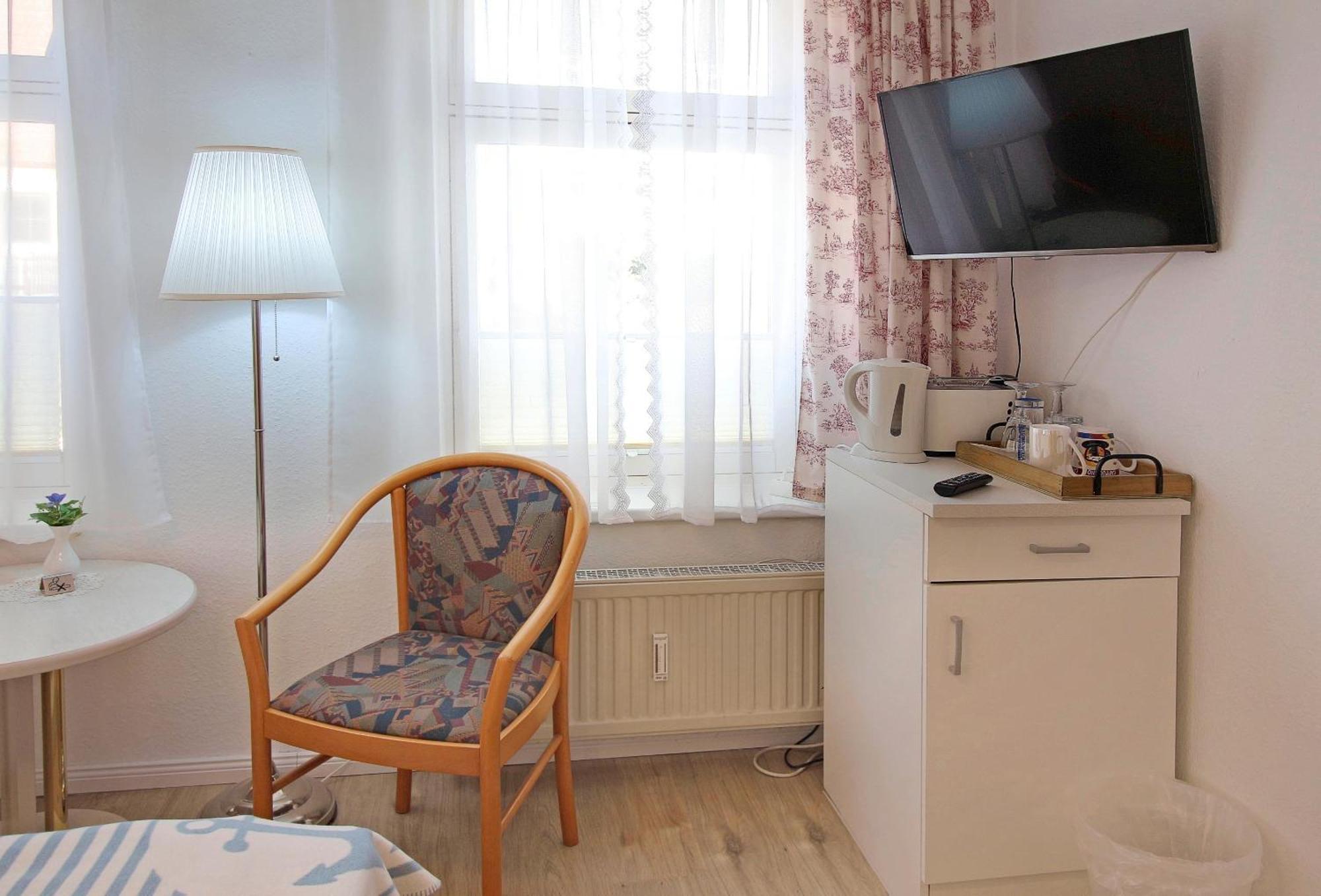 Ferienzimmer In Der Villa Ostseelilie Засниц Номер фото